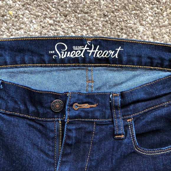 Old Navy Dark Wash Skinny Jeans - Picture 3 of 4